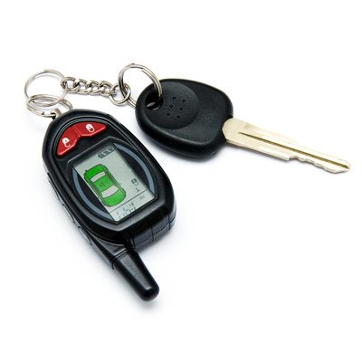 Car key connected to a keychain with a remote car starter key fob
